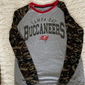 TAMPA BAY BUCS long sleeve